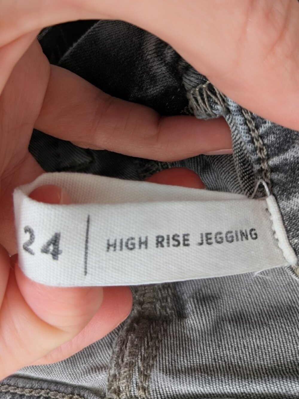 Gray High Rise Skinny Jeggings Jeans PacSun Size 24 Waist - Picture 6 of 8